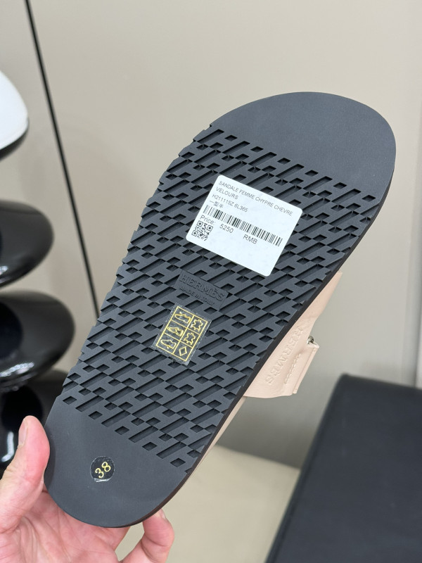 HERMES SANDAL [C1TLT-035819] CELINE CHANEL ACCESSORIES LOEWE SHOES LOUIS VUITTON DIRO YSL OTHER BRAND HANDBAGS BALENCIAGA BOTTEGA VENETA GOYARD HERMES BURBERRY VALENTINO GUCCI FENDI MIUMIU CHLOE PRADA BVLGARI SUITCASE NEW ARRIVAL 