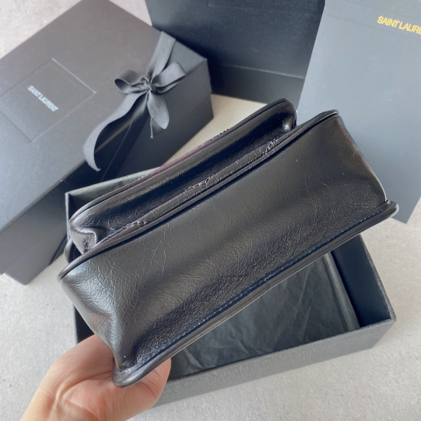 YSL NIKI BABY-22*16*12CM [C1TLT-033803] CELINE CHANEL ACCESSORIES LOEWE SHOES LOUIS VUITTON DIRO YSL OTHER BRAND HANDBAGS BALENCIAGA BOTTEGA VENETA GOYARD HERMES BURBERRY VALENTINO GUCCI FENDI MIUMIU CHLOE PRADA BVLGARI SUITCASE NEW ARRIVAL 