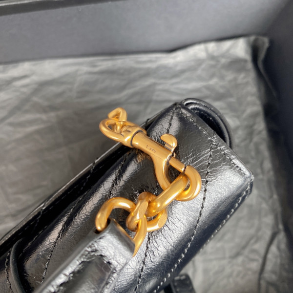 YSL COLLEGE-20*13*3CM [779430] CELINE CHANEL ACCESSORIES LOEWE SHOES LOUIS VUITTON DIRO YSL OTHER BRAND HANDBAGS BALENCIAGA BOTTEGA VENETA GOYARD HERMES BURBERRY VALENTINO GUCCI FENDI MIUMIU CHLOE PRADA BVLGARI SUITCASE NEW ARRIVAL 