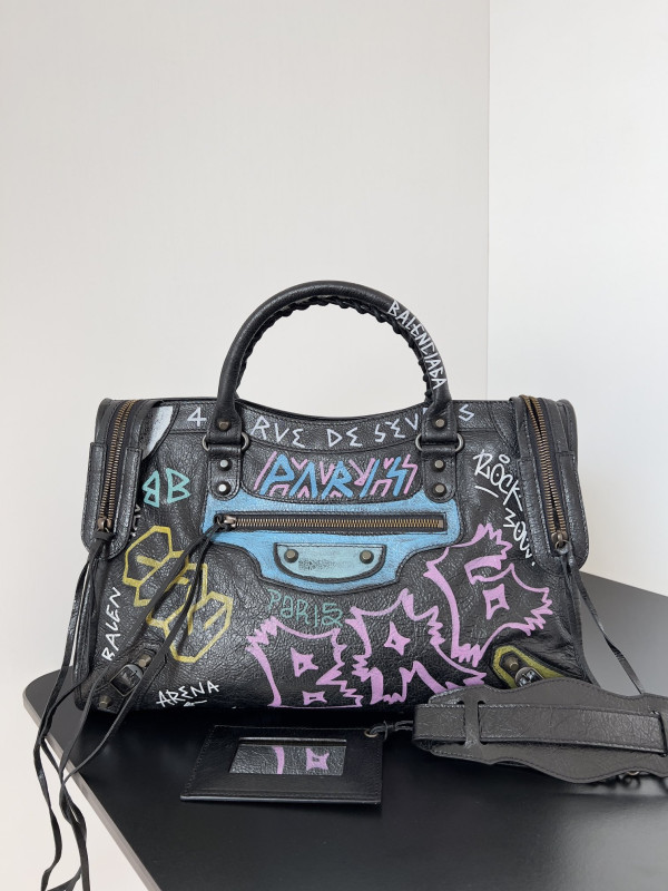 Balenciag Graffiti Classic City-38*14*24CM (image for) Balenciag Graffiti Classic City-38*14*24CM