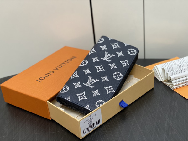 (image for) LOUIS VUITTON ZIPPY WALLET-10*20*2 cm