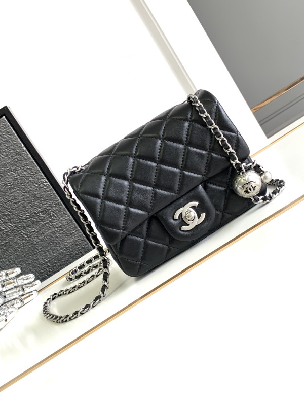 CL FLAP BAG 17CM (image for) CL FLAP BAG 17CM