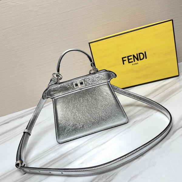 (image for) Fendi Peekaboo ISeeU Petite-20x11x15cm