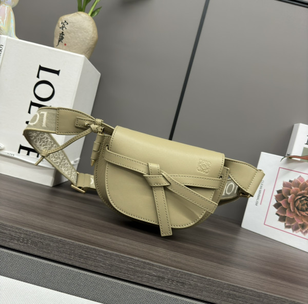 LOWEE GATE BAG-15*9.5*12.5CM (image for) LOWEE GATE BAG-15*9.5*12.5CM