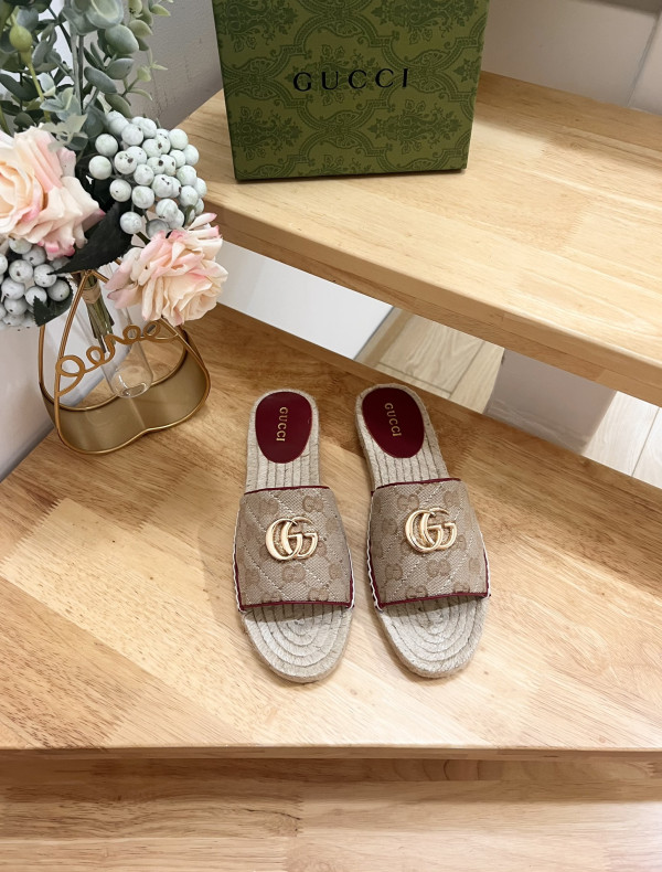 GUCCI SLIDE SANDALS (image for) GUCCI SLIDE SANDALS