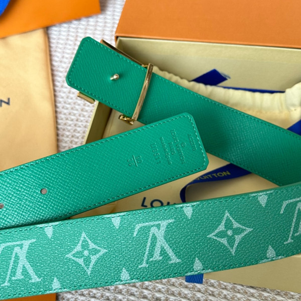 LOUIS VUITTON BELT [C1TLK-061651] CELINE CHANEL ACCESSORIES LOEWE SHOES LOUIS VUITTON DIRO YSL OTHER BRAND HANDBAGS BALENCIAGA BOTTEGA VENETA GOYARD HERMES BURBERRY VALENTINO GUCCI FENDI MIUMIU CHLOE PRADA BVLGARI SUITCASE NEW ARRIVAL 