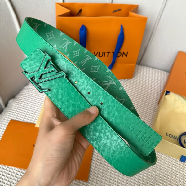 LOUIS VUITTON BELT [C1TLK-061556] CELINE CHANEL ACCESSORIES LOEWE SHOES LOUIS VUITTON DIRO YSL OTHER BRAND HANDBAGS BALENCIAGA BOTTEGA VENETA GOYARD HERMES BURBERRY VALENTINO GUCCI FENDI MIUMIU CHLOE PRADA BVLGARI SUITCASE NEW ARRIVAL 