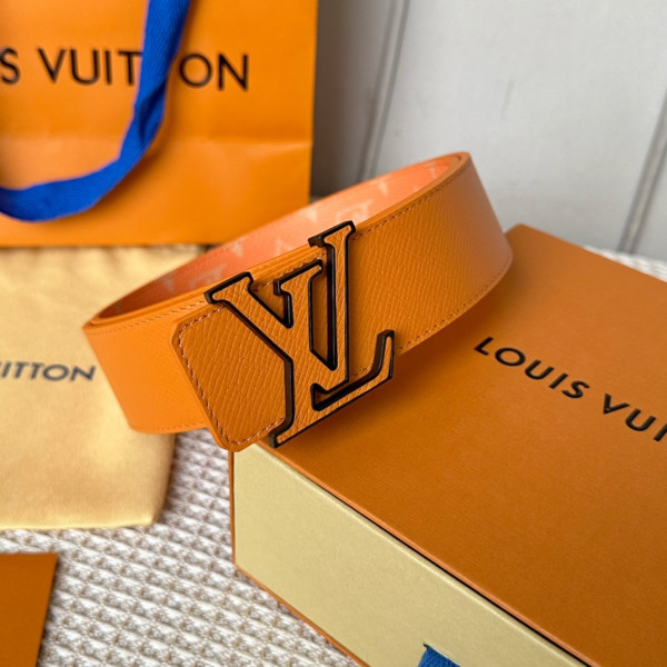 LOUIS VUITTON BELT [C1TLK-061508] CELINE CHANEL ACCESSORIES LOEWE SHOES LOUIS VUITTON DIRO YSL OTHER BRAND HANDBAGS BALENCIAGA BOTTEGA VENETA GOYARD HERMES BURBERRY VALENTINO GUCCI FENDI MIUMIU CHLOE PRADA BVLGARI SUITCASE NEW ARRIVAL 
