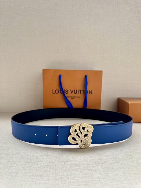 LOUIS VUITTON BELT [C1TLK-061010] CELINE CHANEL ACCESSORIES LOEWE SHOES LOUIS VUITTON DIRO YSL OTHER BRAND HANDBAGS BALENCIAGA BOTTEGA VENETA GOYARD HERMES BURBERRY VALENTINO GUCCI FENDI MIUMIU CHLOE PRADA BVLGARI SUITCASE NEW ARRIVAL 