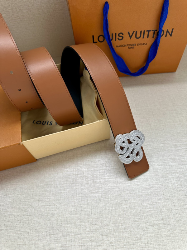 LOUIS VUITTON BELT [C1TLK-060725] CELINE CHANEL ACCESSORIES LOEWE SHOES LOUIS VUITTON DIRO YSL OTHER BRAND HANDBAGS BALENCIAGA BOTTEGA VENETA GOYARD HERMES BURBERRY VALENTINO GUCCI FENDI MIUMIU CHLOE PRADA BVLGARI SUITCASE NEW ARRIVAL 