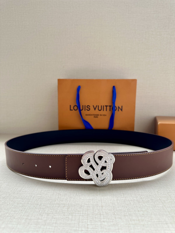 LOUIS VUITTON BELT [C1TLK-060610] CELINE CHANEL ACCESSORIES LOEWE SHOES LOUIS VUITTON DIRO YSL OTHER BRAND HANDBAGS BALENCIAGA BOTTEGA VENETA GOYARD HERMES BURBERRY VALENTINO GUCCI FENDI MIUMIU CHLOE PRADA BVLGARI SUITCASE NEW ARRIVAL 