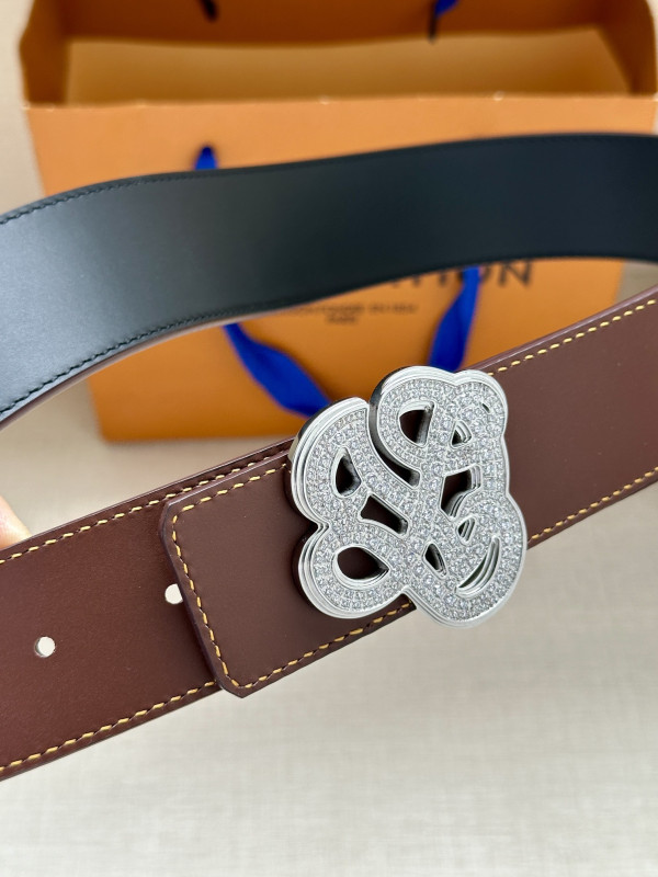 LOUIS VUITTON BELT [C1TLK-060610] CELINE CHANEL ACCESSORIES LOEWE SHOES LOUIS VUITTON DIRO YSL OTHER BRAND HANDBAGS BALENCIAGA BOTTEGA VENETA GOYARD HERMES BURBERRY VALENTINO GUCCI FENDI MIUMIU CHLOE PRADA BVLGARI SUITCASE NEW ARRIVAL 