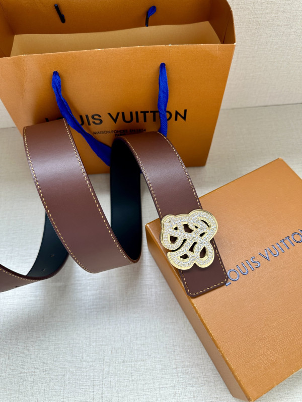 LOUIS VUITTON BELT [C1TLK-060610] CELINE CHANEL ACCESSORIES LOEWE SHOES LOUIS VUITTON DIRO YSL OTHER BRAND HANDBAGS BALENCIAGA BOTTEGA VENETA GOYARD HERMES BURBERRY VALENTINO GUCCI FENDI MIUMIU CHLOE PRADA BVLGARI SUITCASE NEW ARRIVAL 