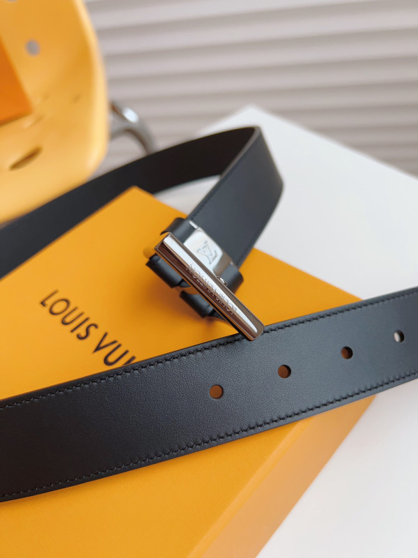 LOUIS VUITTON BELT [C1TLK-035708] CELINE CHANEL ACCESSORIES LOEWE SHOES LOUIS VUITTON DIRO YSL OTHER BRAND HANDBAGS BALENCIAGA BOTTEGA VENETA GOYARD HERMES BURBERRY VALENTINO GUCCI FENDI MIUMIU CHLOE PRADA BVLGARI SUITCASE NEW ARRIVAL 