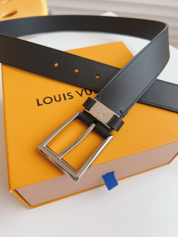 LOUIS VUITTON BELT [C1TLK-035514] CELINE CHANEL ACCESSORIES LOEWE SHOES LOUIS VUITTON DIRO YSL OTHER BRAND HANDBAGS BALENCIAGA BOTTEGA VENETA GOYARD HERMES BURBERRY VALENTINO GUCCI FENDI MIUMIU CHLOE PRADA BVLGARI SUITCASE NEW ARRIVAL 
