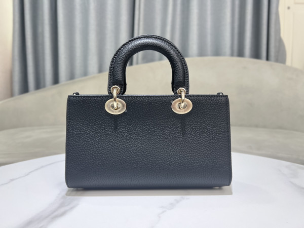 Diro Lady D-Sire My ABCDiro Bag-26*15*8CM [C1TLK-030413] CELINE CHANEL ACCESSORIES LOEWE SHOES LOUIS VUITTON DIRO YSL OTHER BRAND HANDBAGS BALENCIAGA BOTTEGA VENETA GOYARD HERMES BURBERRY VALENTINO GUCCI FENDI MIUMIU CHLOE PRADA BVLGARI SUITCASE NEW ARRIVAL 