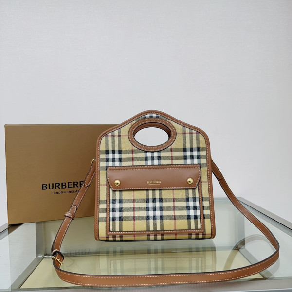 BURBERRY Mini Pocket Bag-23*6*26.5CM [C1TLK-025028] CELINE CHANEL ACCESSORIES LOEWE SHOES LOUIS VUITTON DIRO YSL OTHER BRAND HANDBAGS BALENCIAGA BOTTEGA VENETA GOYARD HERMES BURBERRY VALENTINO GUCCI FENDI MIUMIU CHLOE PRADA BVLGARI SUITCASE NEW ARRIVAL 