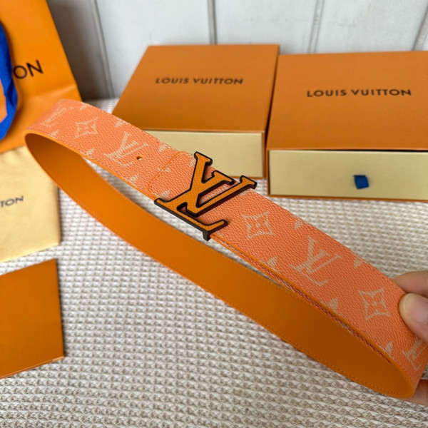 (image for) LOUIS VUITTON BELT