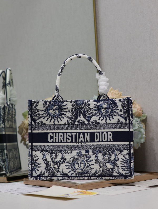 (image for) MEDIUM DIRO BOOK TOTE-36*18*28CM