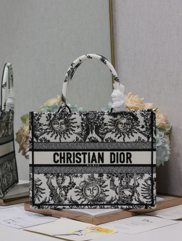 (image for) MEDIUM DIRO BOOK TOTE-36*18*28CM