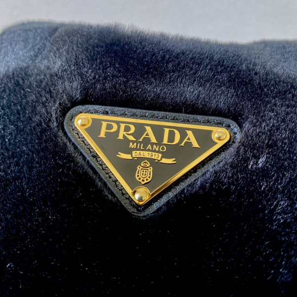 Prada Woolen Bucket Bag-18*15.5*10CM [1BA349-02] CELINE CHANEL ACCESSORIES LOEWE SHOES LOUIS VUITTON DIRO YSL OTHER BRAND HANDBAGS BALENCIAGA BOTTEGA VENETA GOYARD HERMES BURBERRY VALENTINO GUCCI FENDI MIUMIU CHLOE PRADA BVLGARI SUITCASE NEW ARRIVAL 