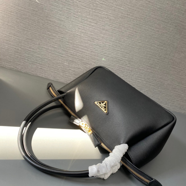 Prada leather handbag-28*18*11CM [1BA444-01] CELINE CHANEL ACCESSORIES LOEWE SHOES LOUIS VUITTON DIRO YSL OTHER BRAND HANDBAGS BALENCIAGA BOTTEGA VENETA GOYARD HERMES BURBERRY VALENTINO GUCCI FENDI MIUMIU CHLOE PRADA BVLGARI SUITCASE NEW ARRIVAL 