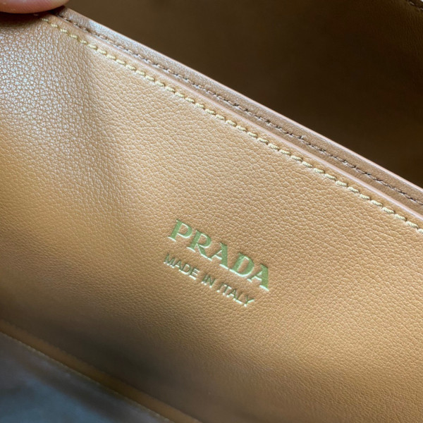 Prada Buckle leather handbag with double belt-35*25*14CM [1BA417] CELINE CHANEL ACCESSORIES LOEWE SHOES LOUIS VUITTON DIRO YSL OTHER BRAND HANDBAGS BALENCIAGA BOTTEGA VENETA GOYARD HERMES BURBERRY VALENTINO GUCCI FENDI MIUMIU CHLOE PRADA BVLGARI SUITCASE NEW ARRIVAL 
