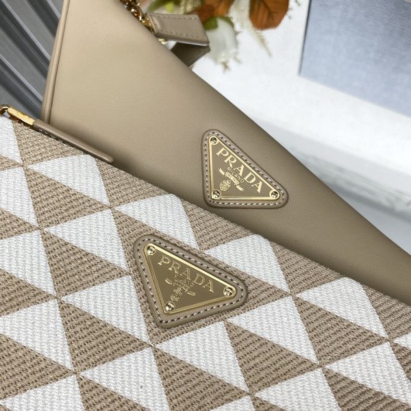 Prada Triangular sequined pouch-26*16*13CM [1BC176] CELINE CHANEL ACCESSORIES LOEWE SHOES LOUIS VUITTON DIRO YSL OTHER BRAND HANDBAGS BALENCIAGA BOTTEGA VENETA GOYARD HERMES BURBERRY VALENTINO GUCCI FENDI MIUMIU CHLOE PRADA BVLGARI SUITCASE NEW ARRIVAL 