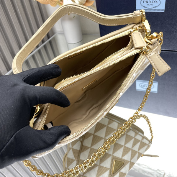 Prada Triangular sequined pouch-26*16*13CM [1BC176] CELINE CHANEL ACCESSORIES LOEWE SHOES LOUIS VUITTON DIRO YSL OTHER BRAND HANDBAGS BALENCIAGA BOTTEGA VENETA GOYARD HERMES BURBERRY VALENTINO GUCCI FENDI MIUMIU CHLOE PRADA BVLGARI SUITCASE NEW ARRIVAL 