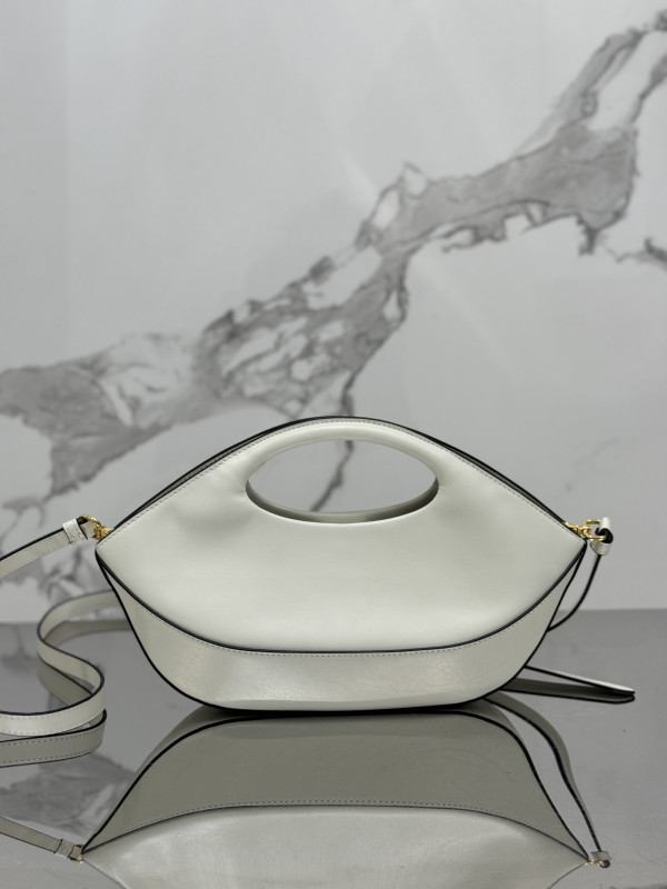 Prada Crossbody Bag 1BA421-32*19*4.5CM [1BA421-04] CELINE CHANEL ACCESSORIES LOEWE SHOES LOUIS VUITTON DIRO YSL OTHER BRAND HANDBAGS BALENCIAGA BOTTEGA VENETA GOYARD HERMES BURBERRY VALENTINO GUCCI FENDI MIUMIU CHLOE PRADA BVLGARI SUITCASE NEW ARRIVAL 