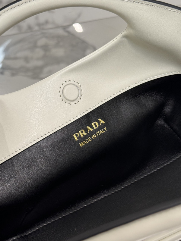 Prada Crossbody Bag 1BA421-32*19*4.5CM [1BA421-04] CELINE CHANEL ACCESSORIES LOEWE SHOES LOUIS VUITTON DIRO YSL OTHER BRAND HANDBAGS BALENCIAGA BOTTEGA VENETA GOYARD HERMES BURBERRY VALENTINO GUCCI FENDI MIUMIU CHLOE PRADA BVLGARI SUITCASE NEW ARRIVAL 