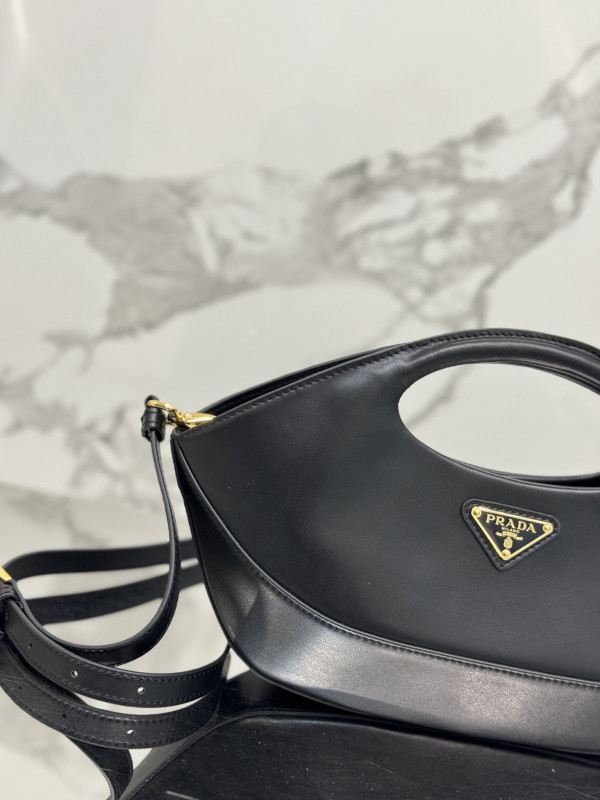 Prada Crossbody Bag 1BA421-32*19*4.5CM [1BA421-03] CELINE CHANEL ACCESSORIES LOEWE SHOES LOUIS VUITTON DIRO YSL OTHER BRAND HANDBAGS BALENCIAGA BOTTEGA VENETA GOYARD HERMES BURBERRY VALENTINO GUCCI FENDI MIUMIU CHLOE PRADA BVLGARI SUITCASE NEW ARRIVAL 