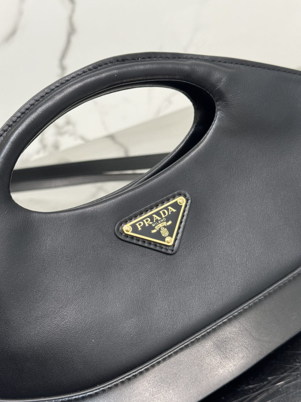 Prada Crossbody Bag 1BA421-32*19*4.5CM [1BA421-03] CELINE CHANEL ACCESSORIES LOEWE SHOES LOUIS VUITTON DIRO YSL OTHER BRAND HANDBAGS BALENCIAGA BOTTEGA VENETA GOYARD HERMES BURBERRY VALENTINO GUCCI FENDI MIUMIU CHLOE PRADA BVLGARI SUITCASE NEW ARRIVAL 