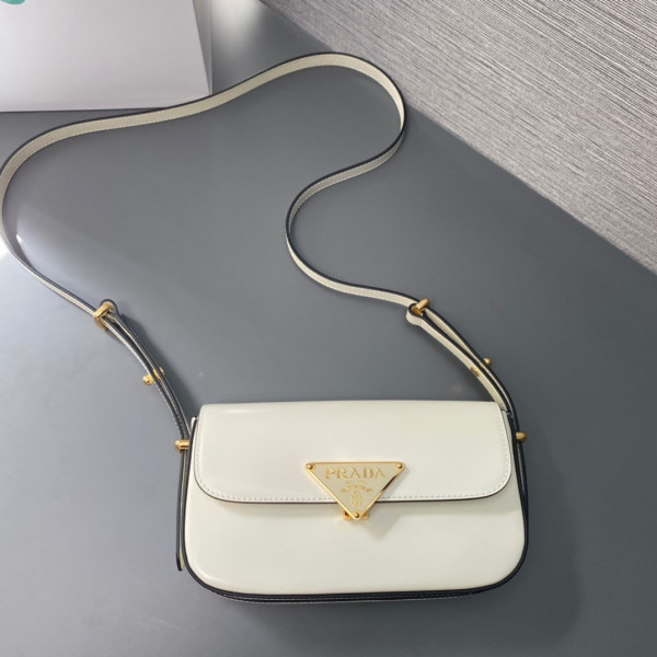 Prada Patent Bag-20.5*10.5*4CM [1BD339-06] CELINE CHANEL ACCESSORIES LOEWE SHOES LOUIS VUITTON DIRO YSL OTHER BRAND HANDBAGS BALENCIAGA BOTTEGA VENETA GOYARD HERMES BURBERRY VALENTINO GUCCI FENDI MIUMIU CHLOE PRADA BVLGARI SUITCASE NEW ARRIVAL 