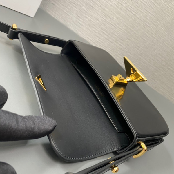 Prada Patent Bag-20.5*10.5*4CM [1BD339-034] CELINE CHANEL ACCESSORIES LOEWE SHOES LOUIS VUITTON DIRO YSL OTHER BRAND HANDBAGS BALENCIAGA BOTTEGA VENETA GOYARD HERMES BURBERRY VALENTINO GUCCI FENDI MIUMIU CHLOE PRADA BVLGARI SUITCASE NEW ARRIVAL 