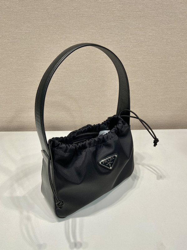 Prada Vintage Hobo Bag-23*18*8CM [B6250] CELINE CHANEL ACCESSORIES LOEWE SHOES LOUIS VUITTON DIRO YSL OTHER BRAND HANDBAGS BALENCIAGA BOTTEGA VENETA GOYARD HERMES BURBERRY VALENTINO GUCCI FENDI MIUMIU CHLOE PRADA BVLGARI SUITCASE NEW ARRIVAL 