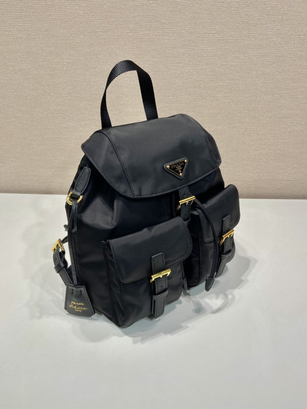 PRADA Re-Nylon Medium Backpack-23.5*28*12CM [1BZ677-04] CELINE CHANEL ACCESSORIES LOEWE SHOES LOUIS VUITTON DIRO YSL OTHER BRAND HANDBAGS BALENCIAGA BOTTEGA VENETA GOYARD HERMES BURBERRY VALENTINO GUCCI FENDI MIUMIU CHLOE PRADA BVLGARI SUITCASE NEW ARRIVAL 