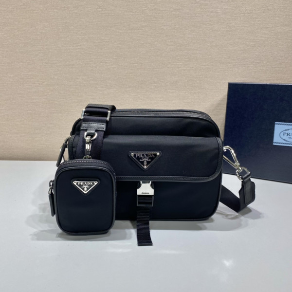 Prada MESSAGE Bag-22*16*5*CM [2VH133B] CELINE CHANEL ACCESSORIES LOEWE SHOES LOUIS VUITTON DIRO YSL OTHER BRAND HANDBAGS BALENCIAGA BOTTEGA VENETA GOYARD HERMES BURBERRY VALENTINO GUCCI FENDI MIUMIU CHLOE PRADA BVLGARI SUITCASE NEW ARRIVAL 