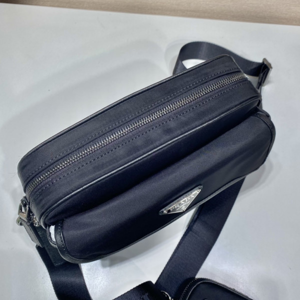 Prada MESSAGE Bag-22*16*5*CM [2VH133B] CELINE CHANEL ACCESSORIES LOEWE SHOES LOUIS VUITTON DIRO YSL OTHER BRAND HANDBAGS BALENCIAGA BOTTEGA VENETA GOYARD HERMES BURBERRY VALENTINO GUCCI FENDI MIUMIU CHLOE PRADA BVLGARI SUITCASE NEW ARRIVAL 