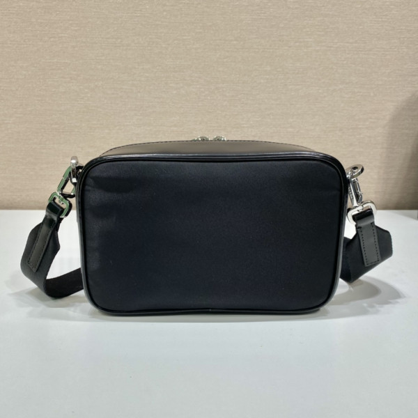 Prada MESSAGE Bag-19*12.5*5.5*CM [2VH070] CELINE CHANEL ACCESSORIES LOEWE SHOES LOUIS VUITTON DIRO YSL OTHER BRAND HANDBAGS BALENCIAGA BOTTEGA VENETA GOYARD HERMES BURBERRY VALENTINO GUCCI FENDI MIUMIU CHLOE PRADA BVLGARI SUITCASE NEW ARRIVAL 