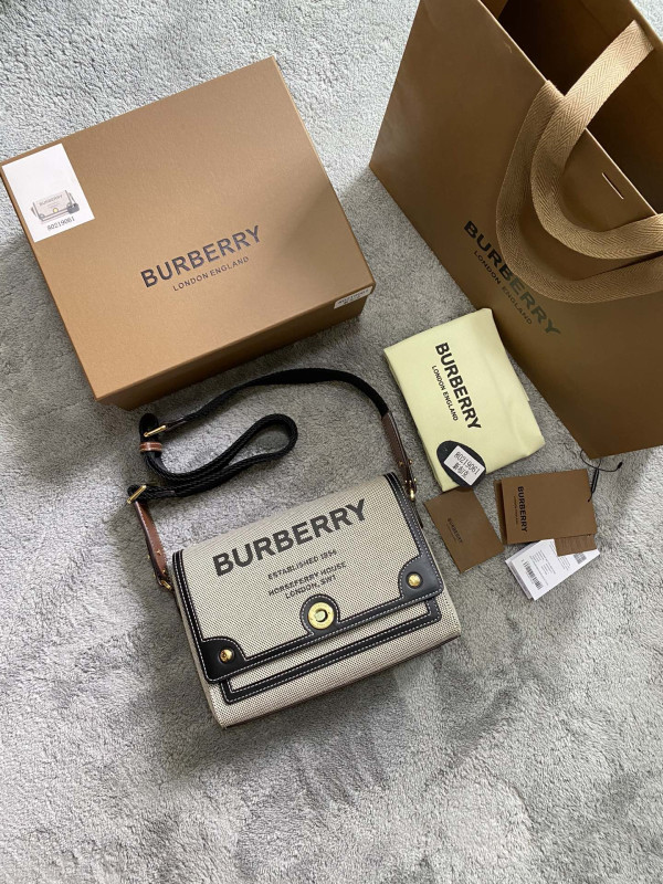 (image for) BURBERRY Note Crossbody Bag-25-8.5-18cm