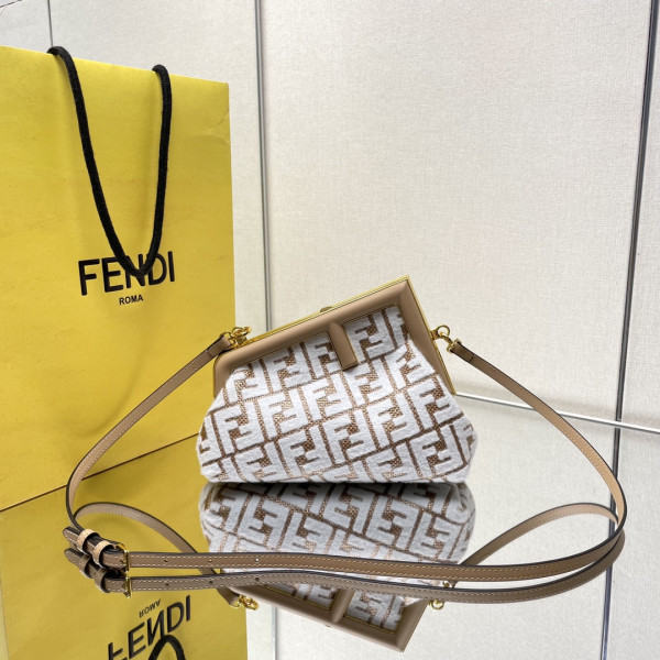 (image for) FENDI FIRST SMALL-26-18-9.5cm