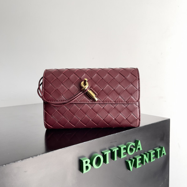 BOTTEGA VENETA Andiamo - 19*11.5*3CM (image for) BOTTEGA VENETA Andiamo - 19*11.5*3CM