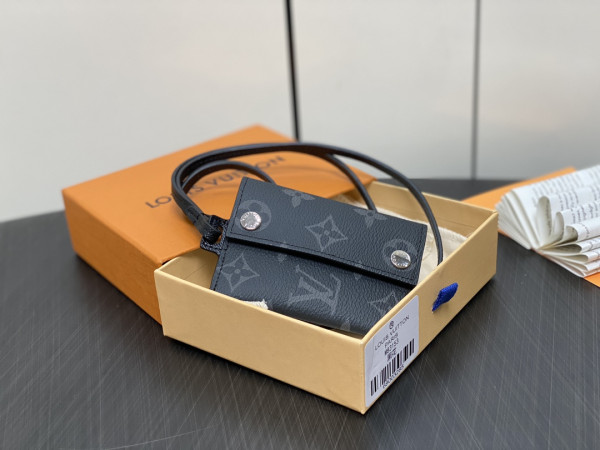 (image for) LOUIS VUITTON Card Holder Necklace-7.6*10*0.5CM