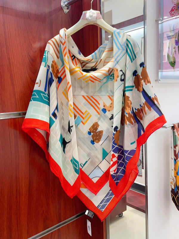 Hermes Scarf [C1TJ4-023717] CELINE CHANEL ACCESSORIES LOEWE SHOES LOUIS VUITTON DIRO YSL OTHER BRAND HANDBAGS BALENCIAGA BOTTEGA VENETA GOYARD HERMES BURBERRY VALENTINO GUCCI FENDI MIUMIU CHLOE PRADA BVLGARI SUITCASE NEW ARRIVAL 
