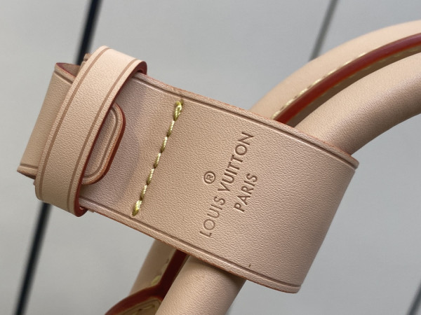 LOUIS VUITTON KEEPALL BANDOULI?RE 50 [M24901白彩] CELINE CHANEL ACCESSORIES LOEWE SHOES LOUIS VUITTON DIRO YSL OTHER BRAND HANDBAGS BALENCIAGA BOTTEGA VENETA GOYARD HERMES BURBERRY VALENTINO GUCCI FENDI MIUMIU CHLOE PRADA BVLGARI SUITCASE NEW ARRIVAL 