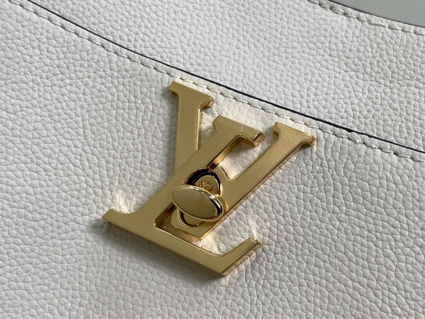 LOUIS VUITTON Lock and Walk - 20 x 20.5 x 12CM [M24006-01] CELINE CHANEL ACCESSORIES LOEWE SHOES LOUIS VUITTON DIRO YSL OTHER BRAND HANDBAGS BALENCIAGA BOTTEGA VENETA GOYARD HERMES BURBERRY VALENTINO GUCCI FENDI MIUMIU CHLOE PRADA BVLGARI SUITCASE NEW ARRIVAL 