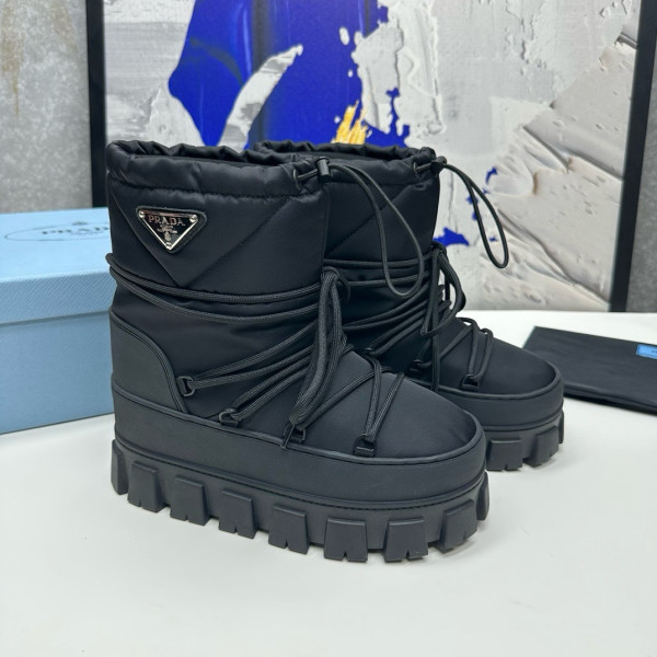 prada boots [C1TJ3-063359] CELINE CHANEL ACCESSORIES LOEWE SHOES LOUIS VUITTON DIRO YSL OTHER BRAND HANDBAGS BALENCIAGA BOTTEGA VENETA GOYARD HERMES BURBERRY VALENTINO GUCCI FENDI MIUMIU CHLOE PRADA BVLGARI SUITCASE NEW ARRIVAL 