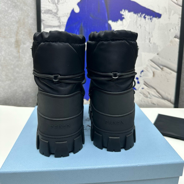prada boots [C1TJ3-063359] CELINE CHANEL ACCESSORIES LOEWE SHOES LOUIS VUITTON DIRO YSL OTHER BRAND HANDBAGS BALENCIAGA BOTTEGA VENETA GOYARD HERMES BURBERRY VALENTINO GUCCI FENDI MIUMIU CHLOE PRADA BVLGARI SUITCASE NEW ARRIVAL 
