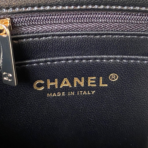 CL FLAP BAG WITH TOP HANDLE-18CM [AS4101-05] CELINE CHANEL ACCESSORIES LOEWE SHOES LOUIS VUITTON DIRO YSL OTHER BRAND HANDBAGS BALENCIAGA BOTTEGA VENETA GOYARD HERMES BURBERRY VALENTINO GUCCI FENDI MIUMIU CHLOE PRADA BVLGARI SUITCASE NEW ARRIVAL 